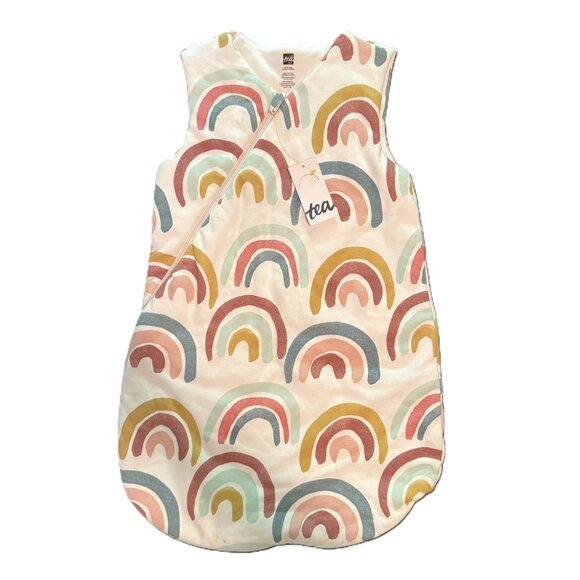 NWT Tea Collection Rainbow Print Sleep Sack, Wearable Blanket, Newborn - Picture 1 of 6